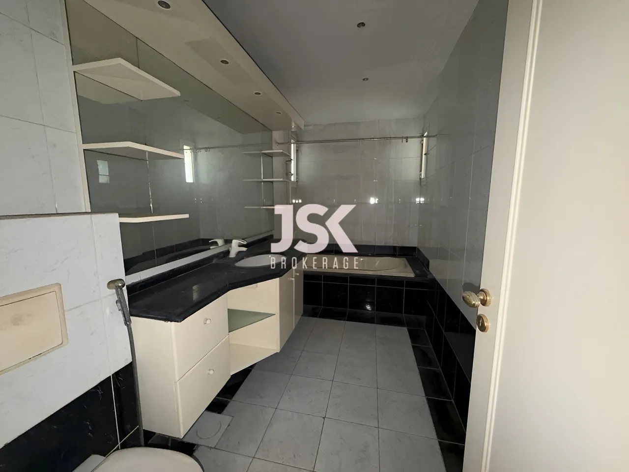 Apartment for Sale in Kfar Hbab