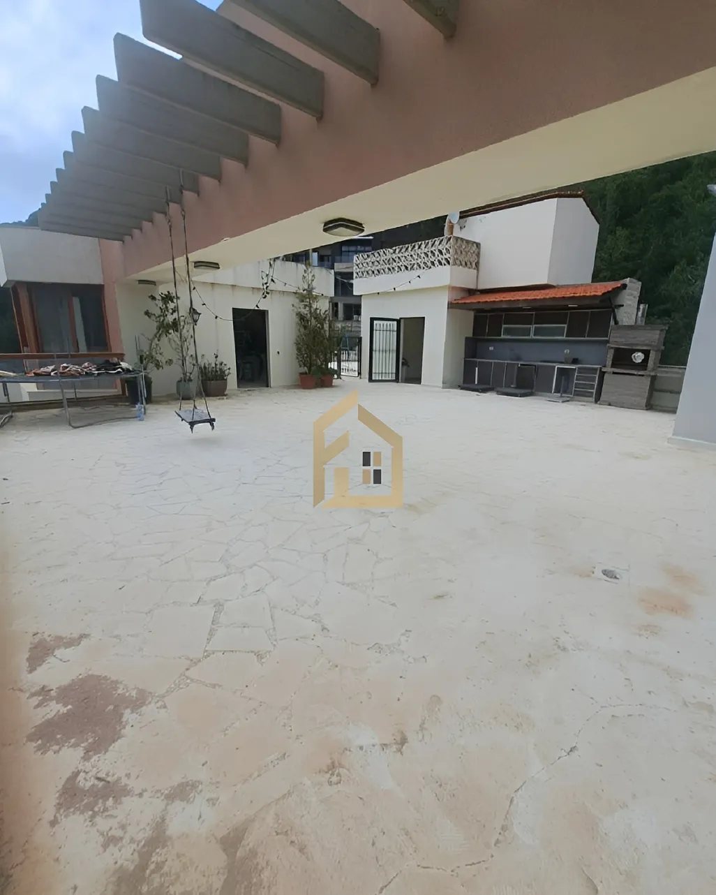 Apartment for sale in Adma w Dafnah, Lebanon