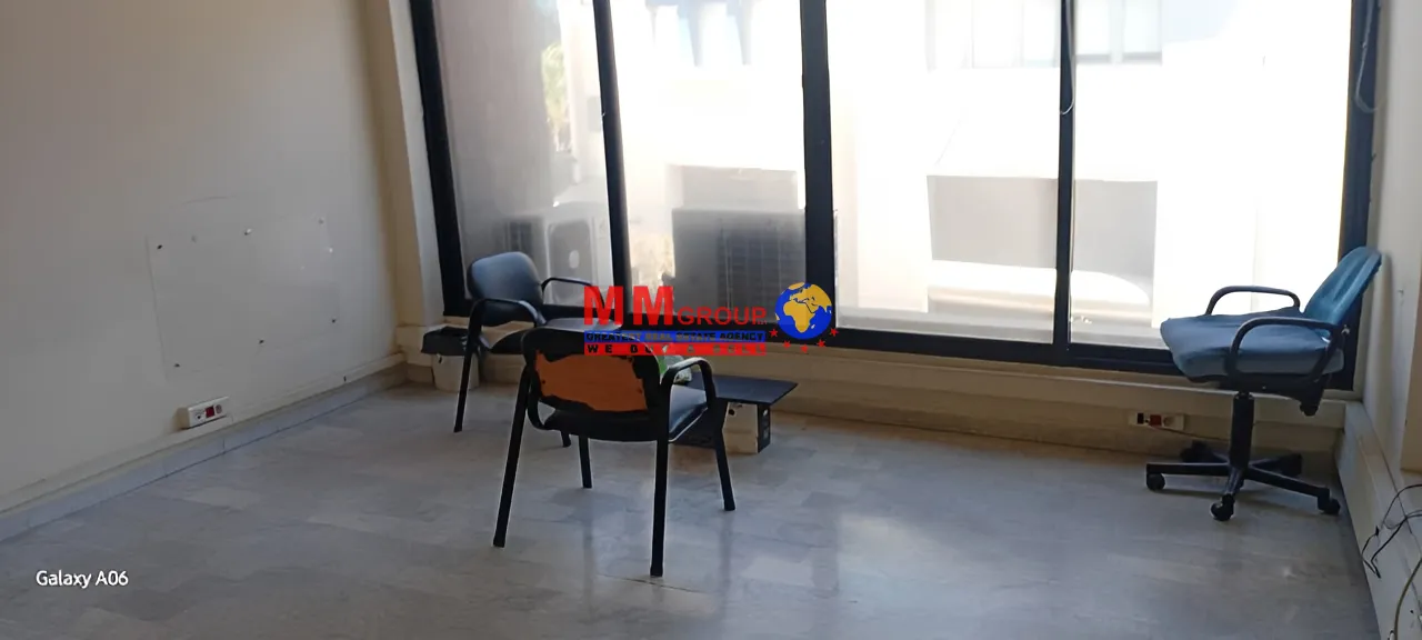 Office for rent in Sin El Fil