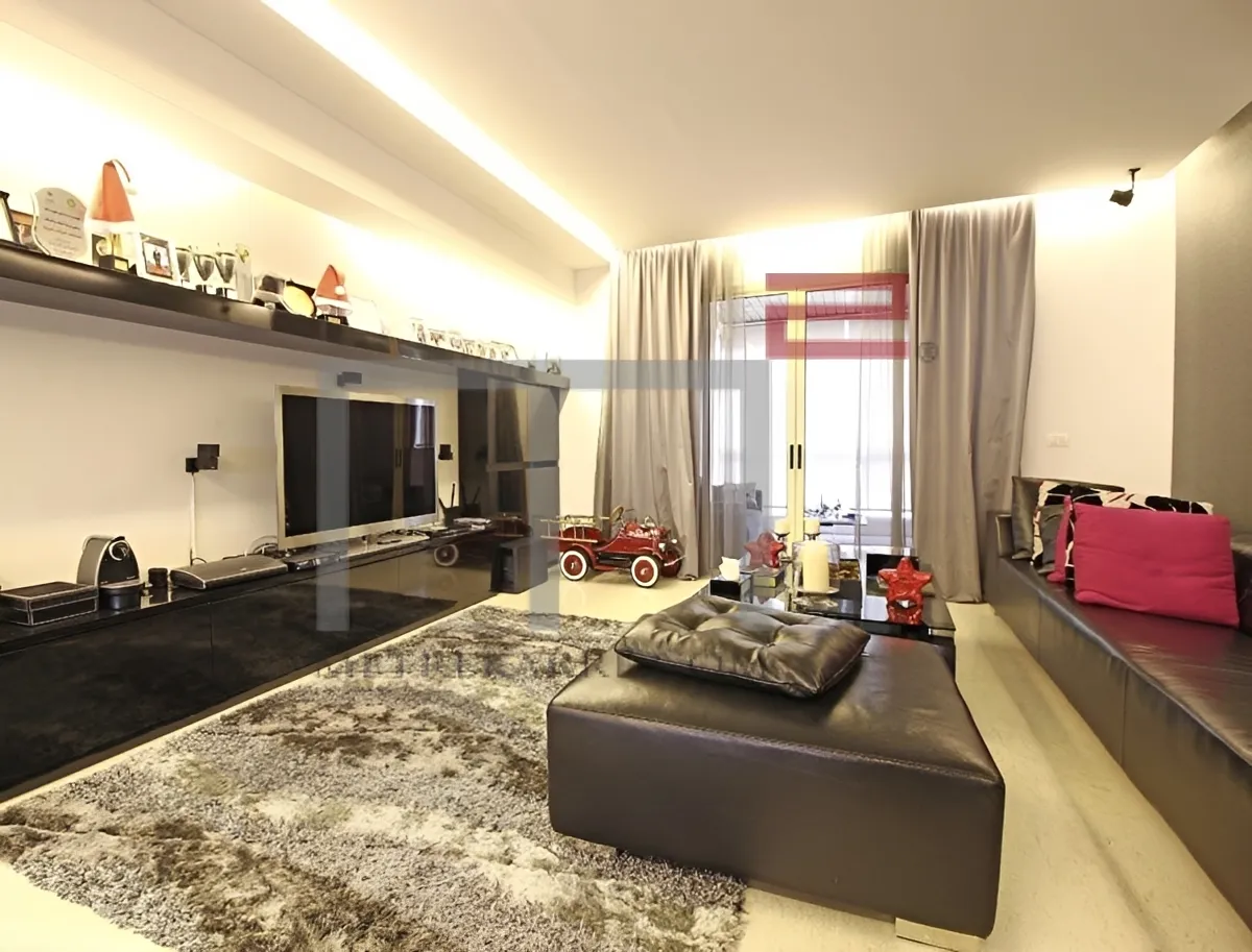 Apartment for rent in Achrafieh