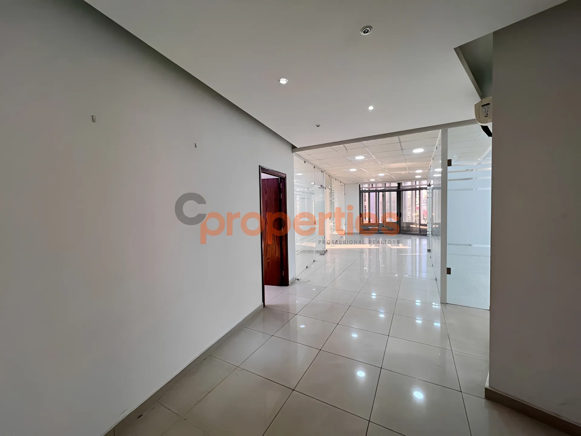 Office for Rent in Dekwaneh