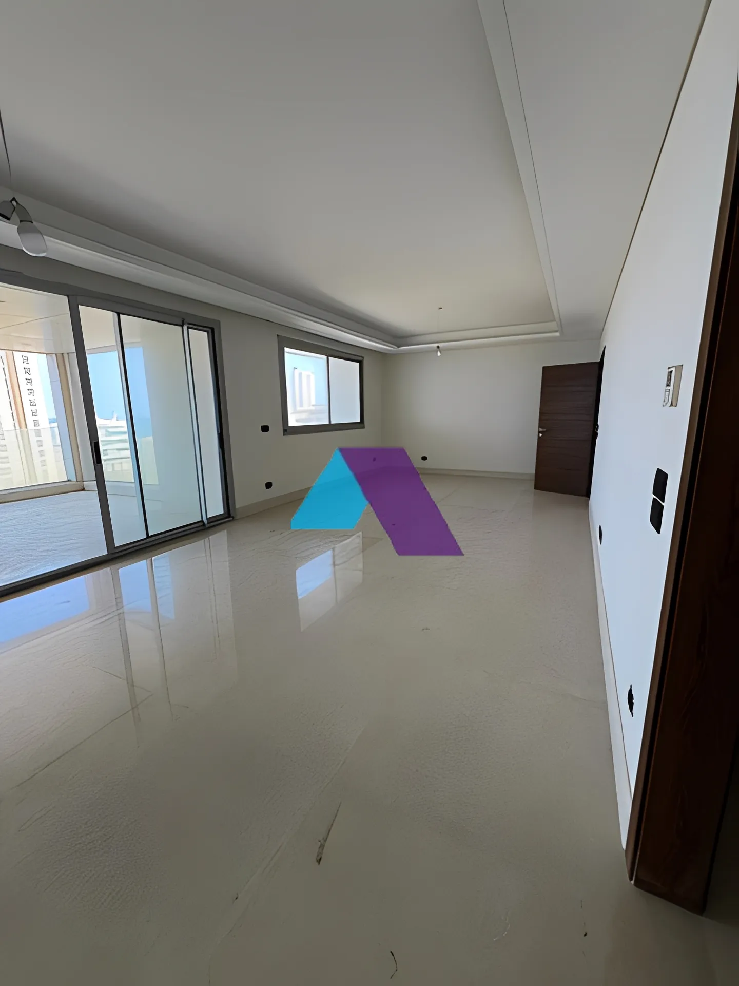 Apartment for Sale in Raoucheh - 3 bed, 4 bath