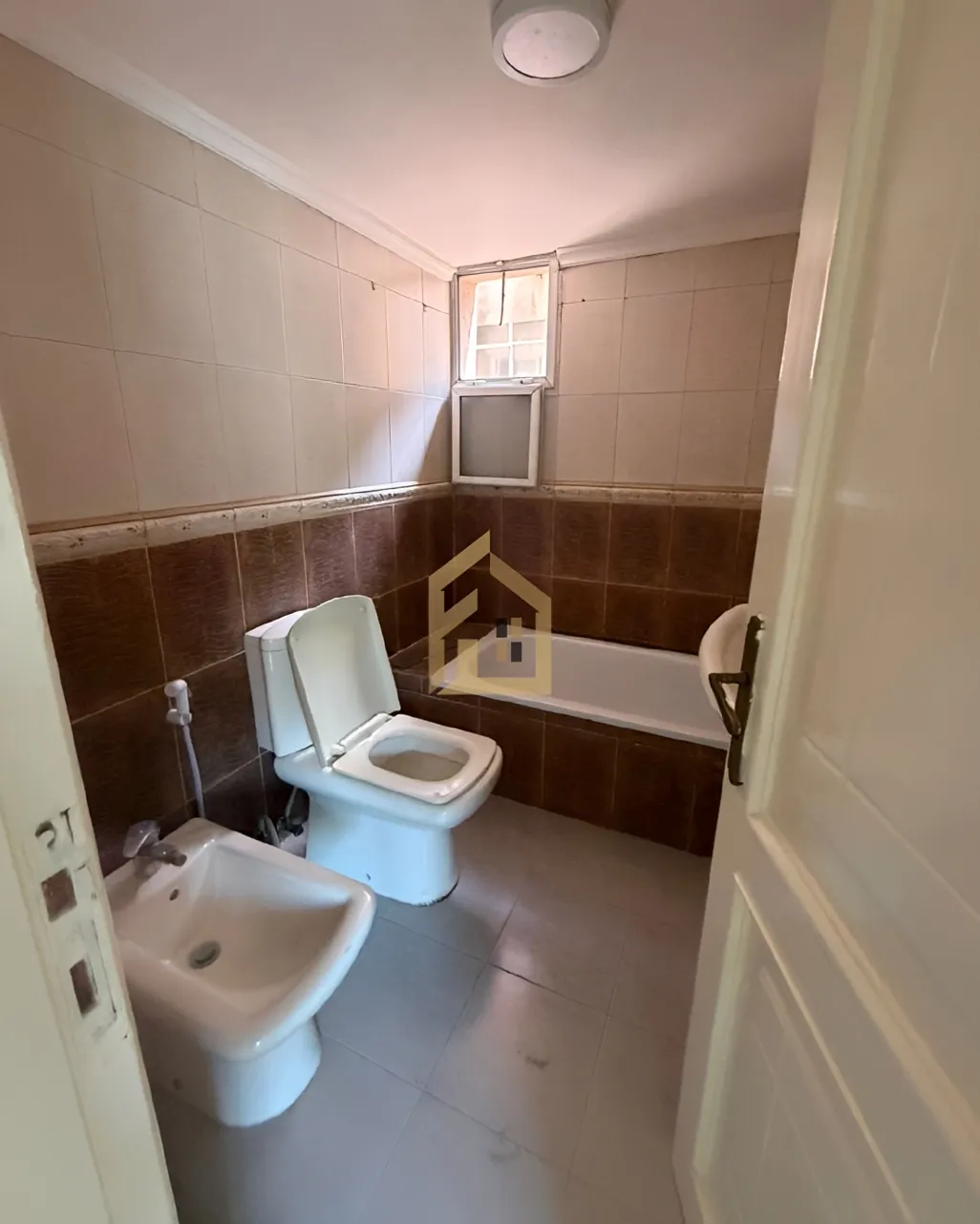 Apartment for rent in Zarif, Bayrut, Lebanon