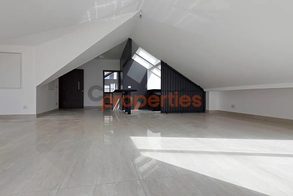 Duplex for Sale in Mansourieh - 3 bed, 3 bath