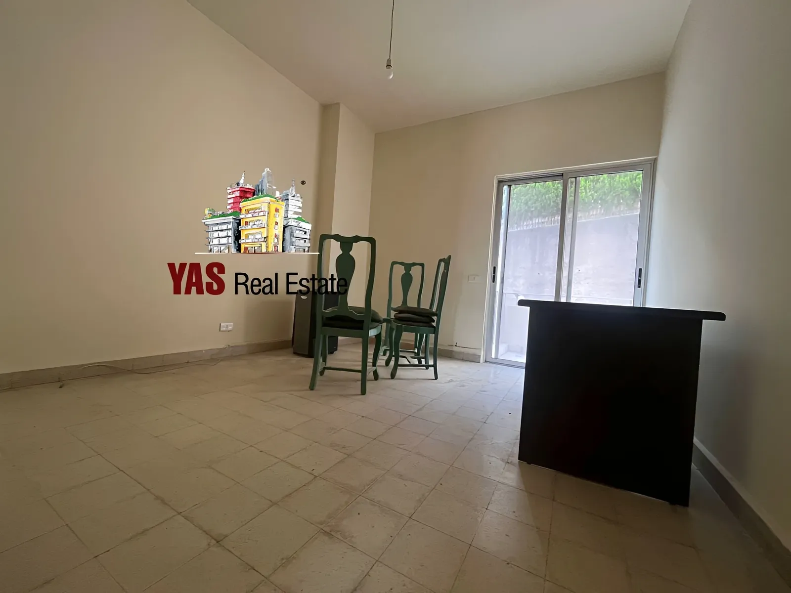 Office for rent in Haret Sakhr