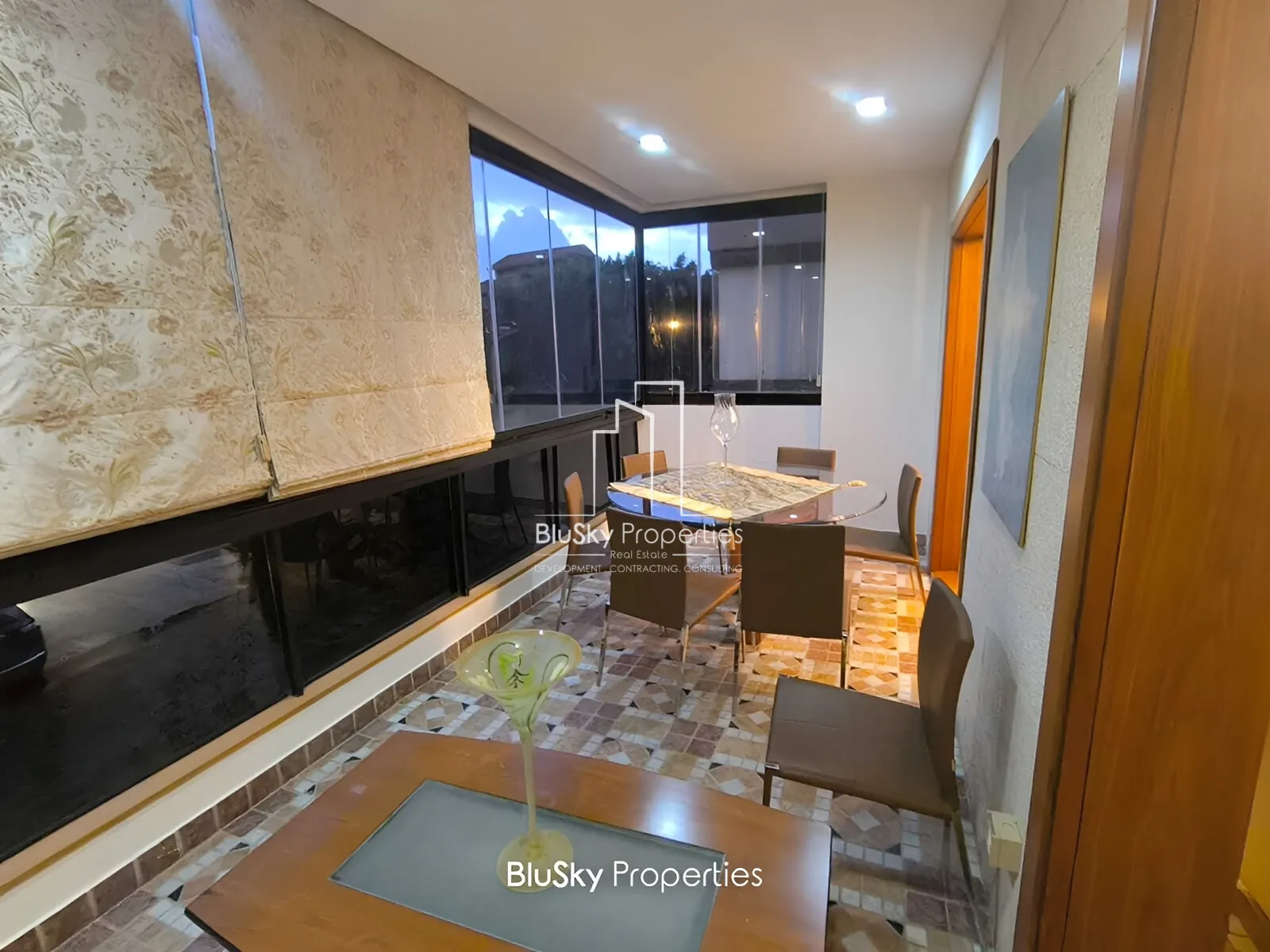 Apartment for Sale in Awkar