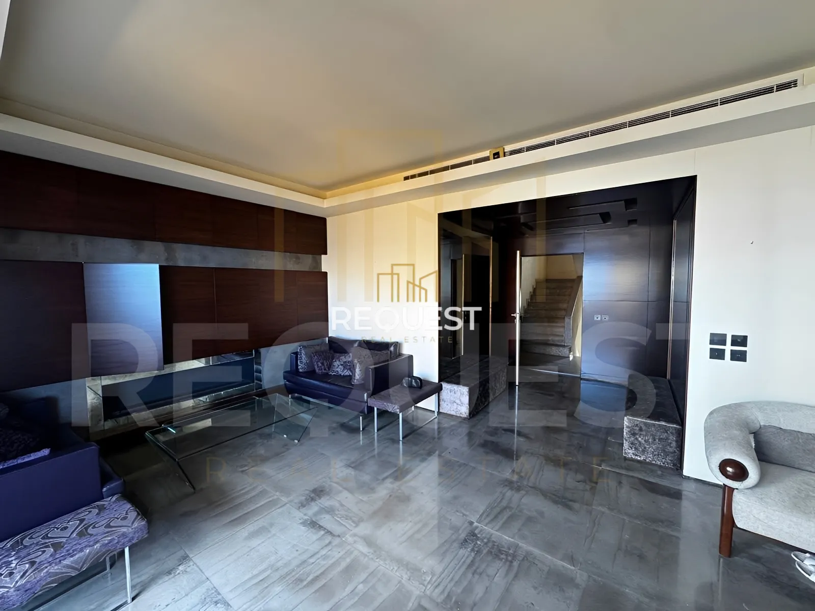 Apartment for rent in Ain El Mraiseh
