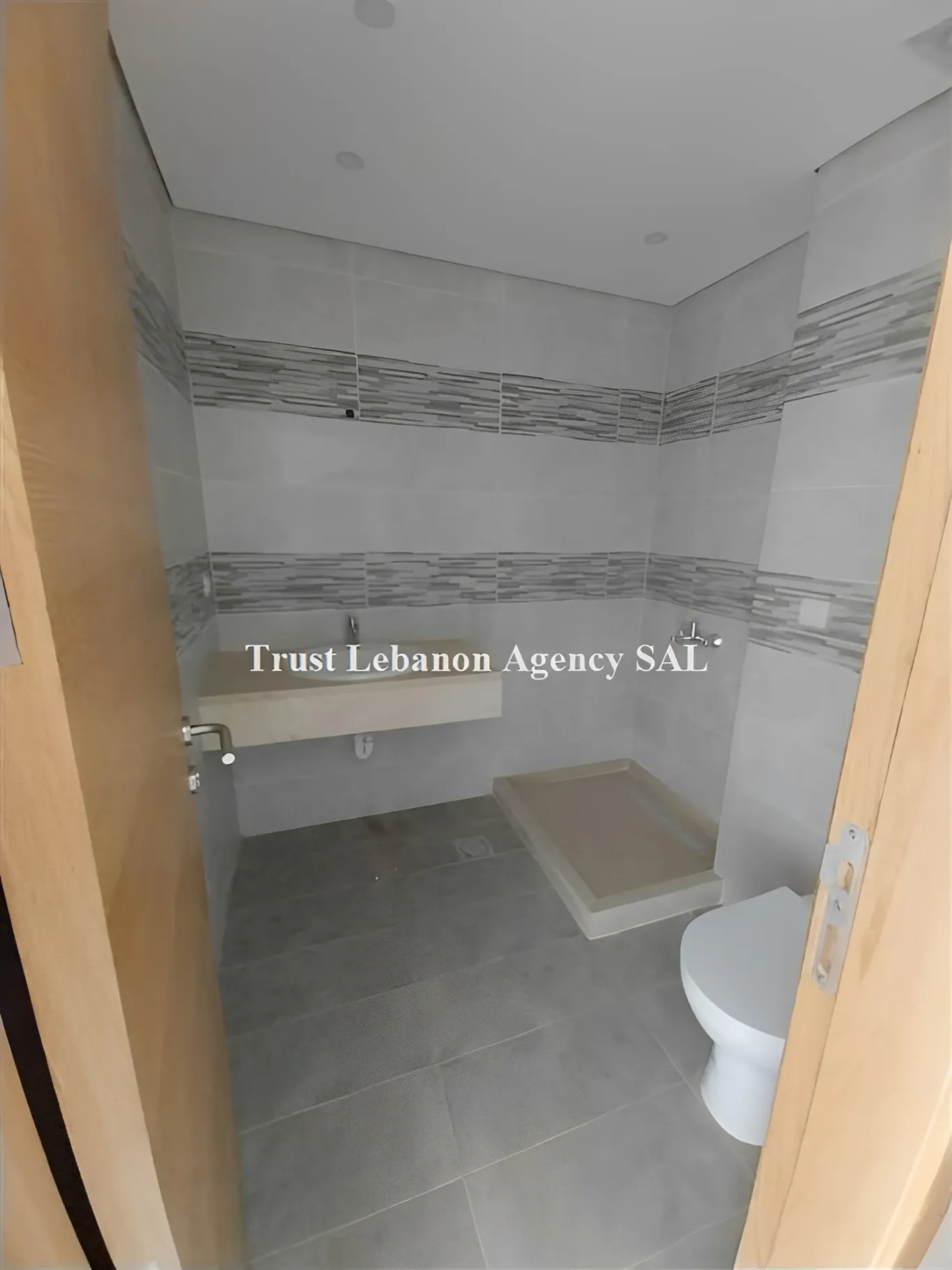 Apartment for Sale in Baabda, Louaizeh