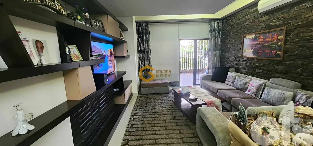 Apartment for Sale in Mar Roukoz - 2 bed, 3 bath
