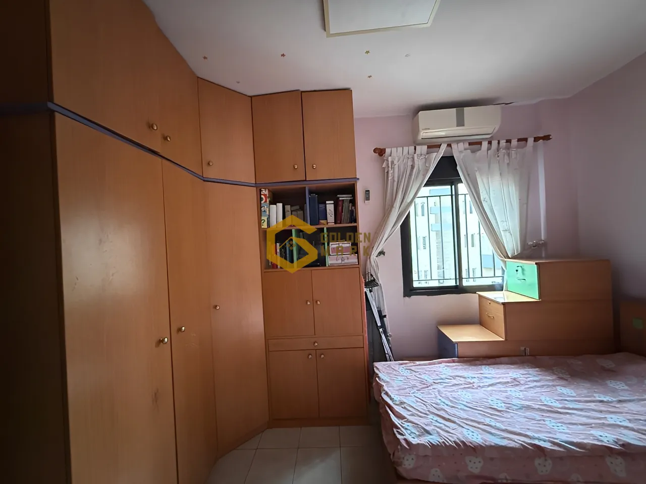 Apartment for Sale in Halat