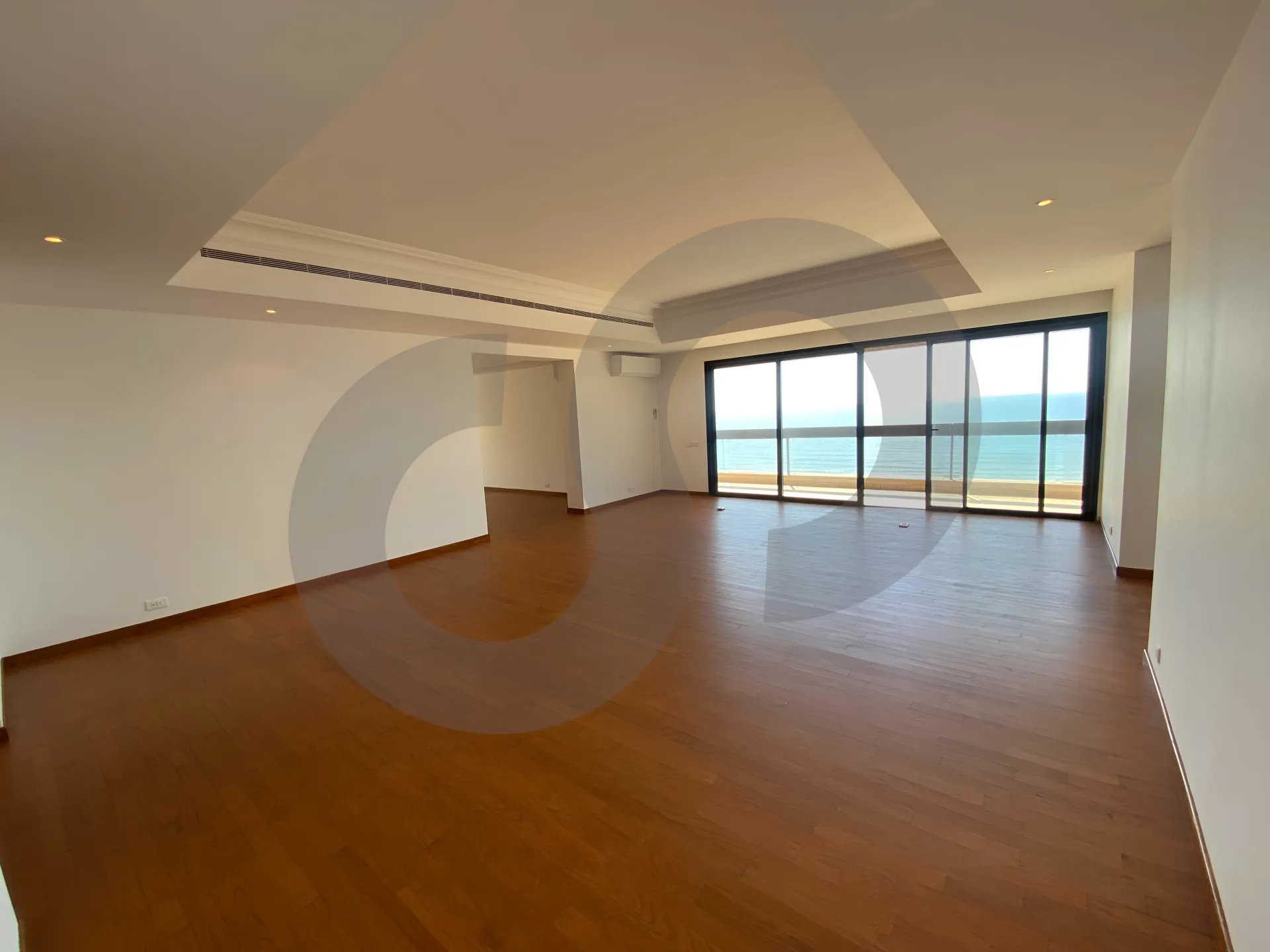 Apartment for Sale in Ramlet el Bayda - 3 bed, 4 bath