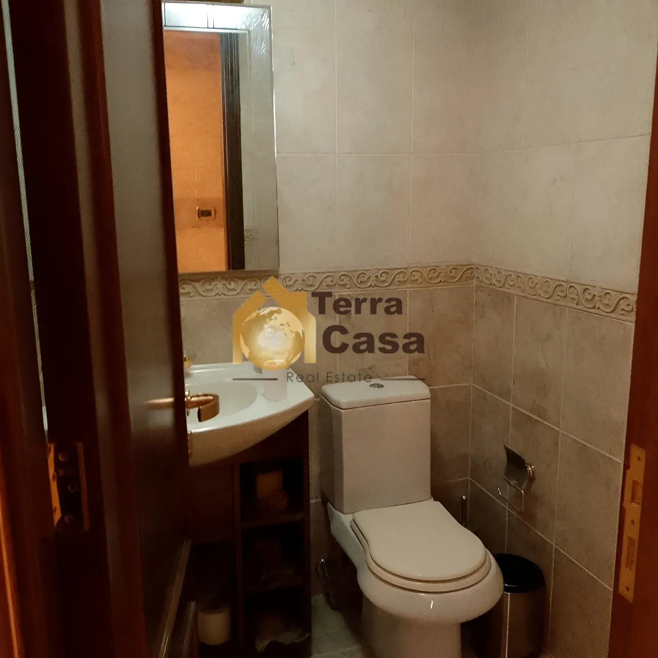 Apartment for Sale in Ain el Ghossein