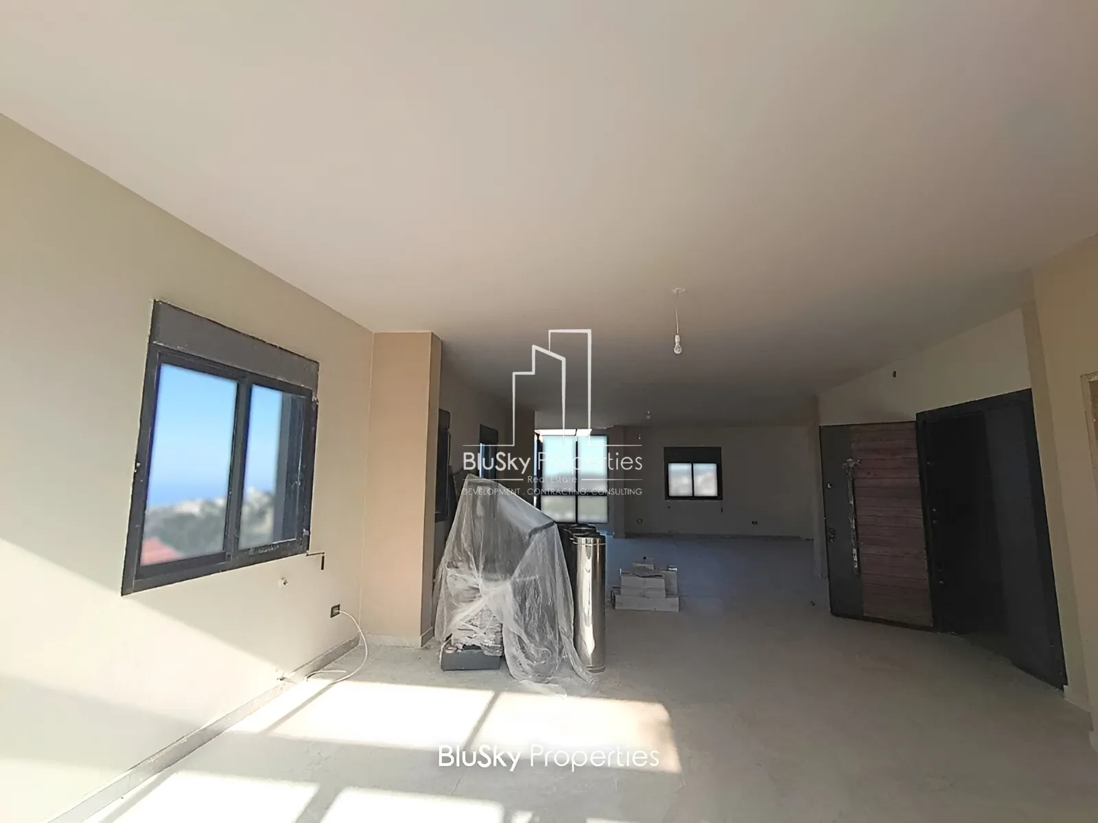 Apartment for Sale in Ghedress