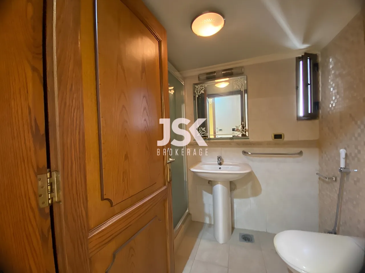 Apartment for Sale in Ras