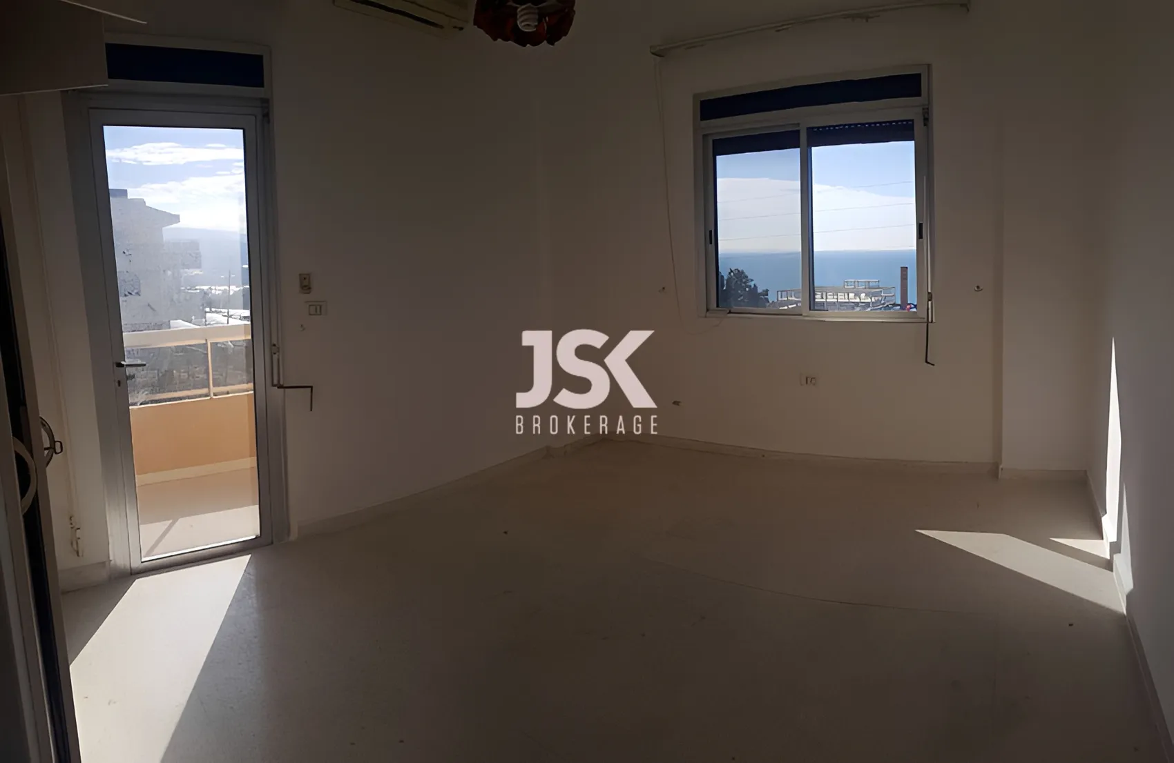 Apartment for Sale in Aamchit