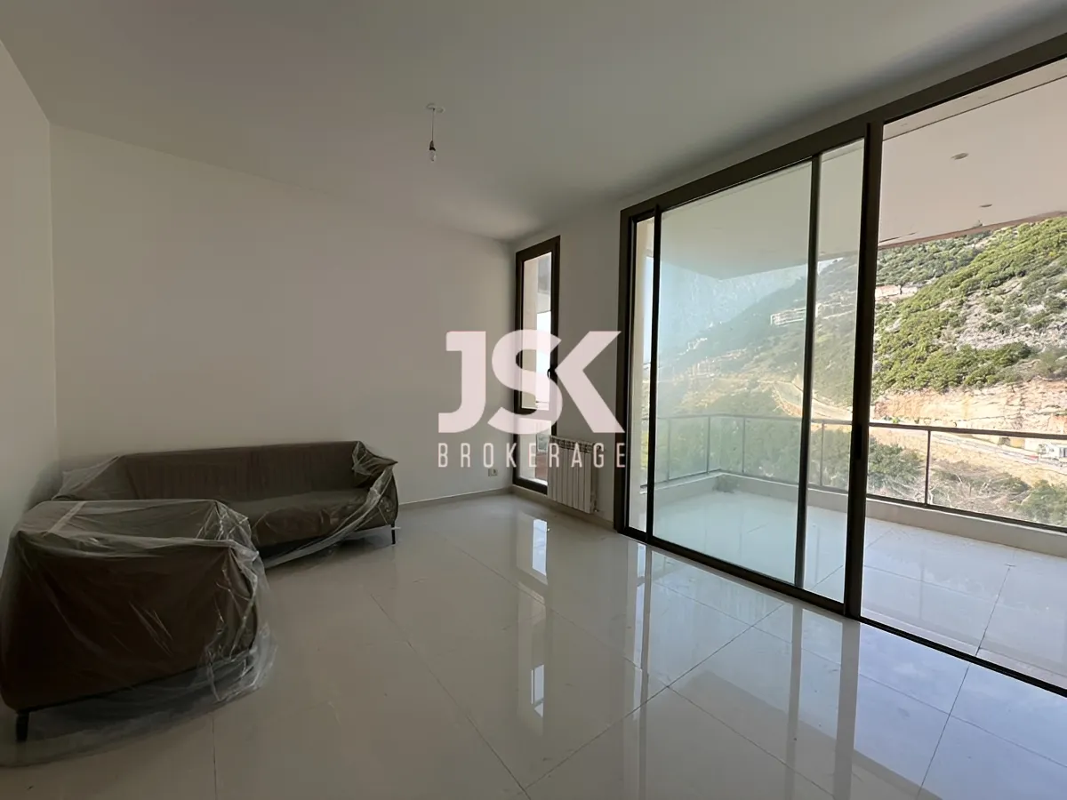 Apartment for Sale in Adma w Dafnah, Lebanon - 3 bed, 4 bath