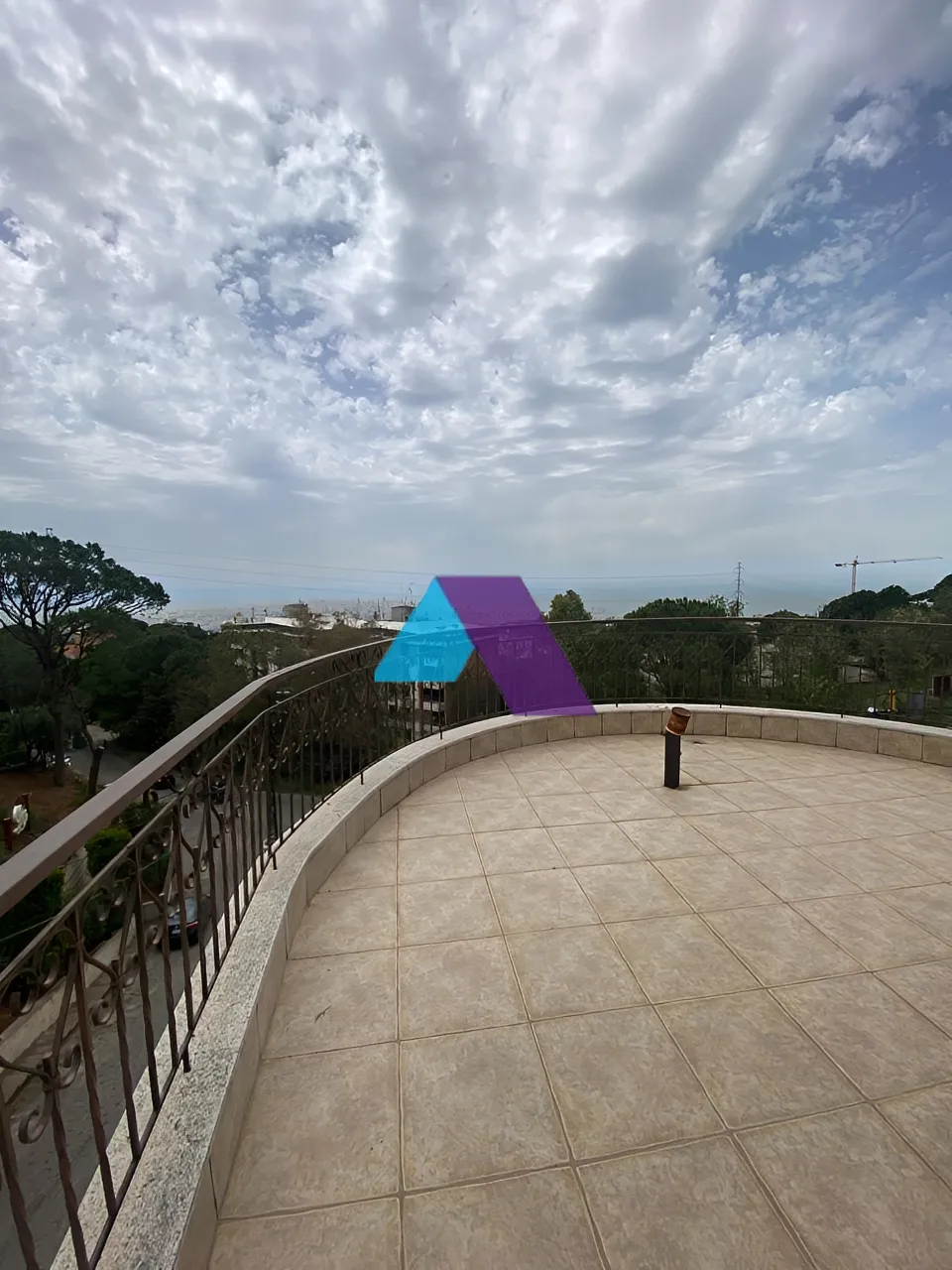 Apartment for Sale in Beit Meri - 4 bed, 6 bath