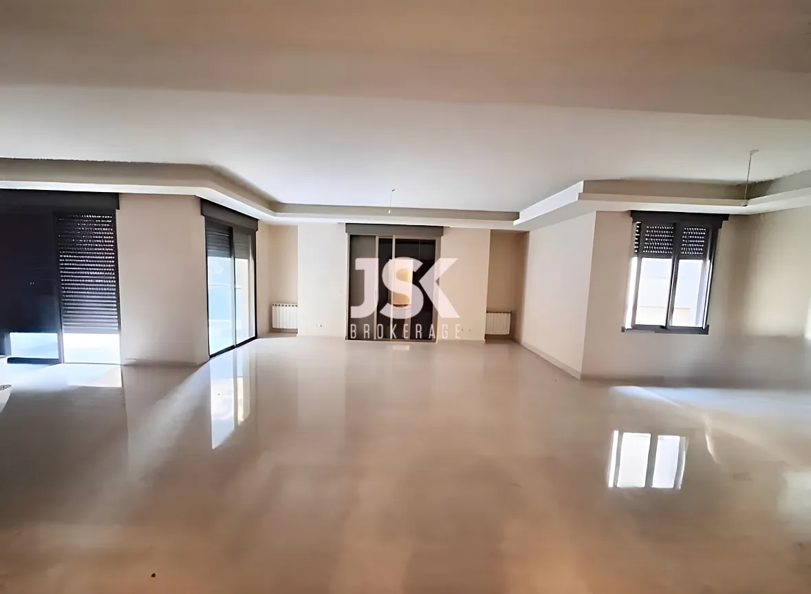 Apartment for Sale in Gemmayzeh - 3 bed, 3 bath