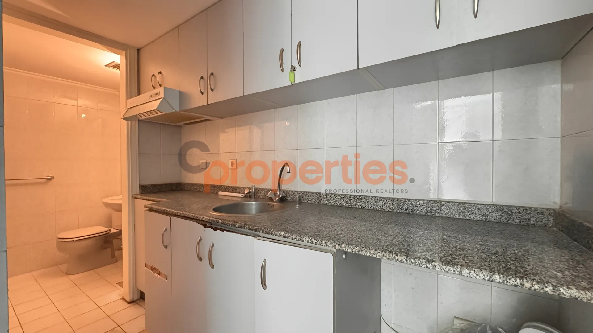 Office for Rent in Aaoukar
