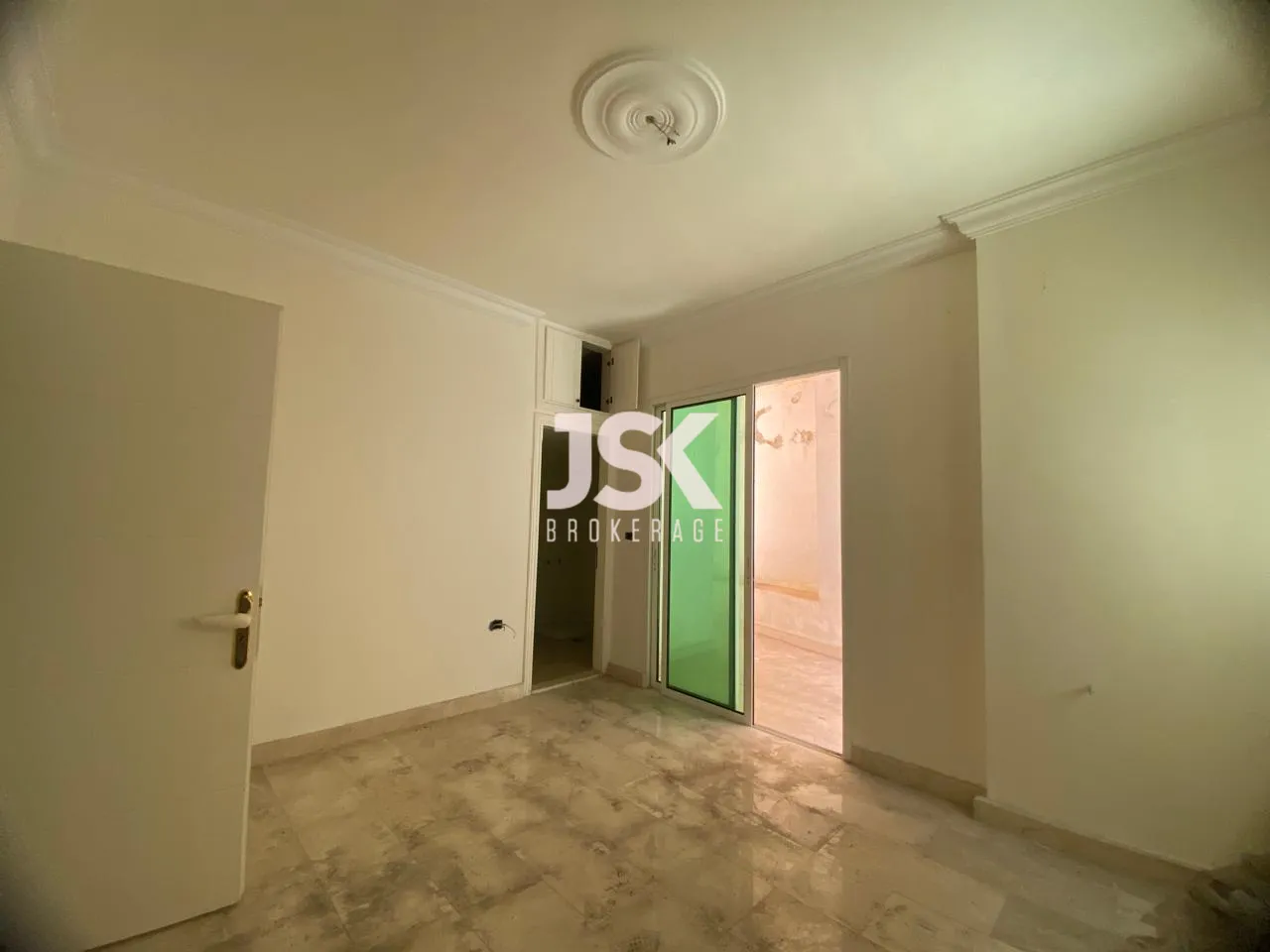 Apartment for Sale in Aley