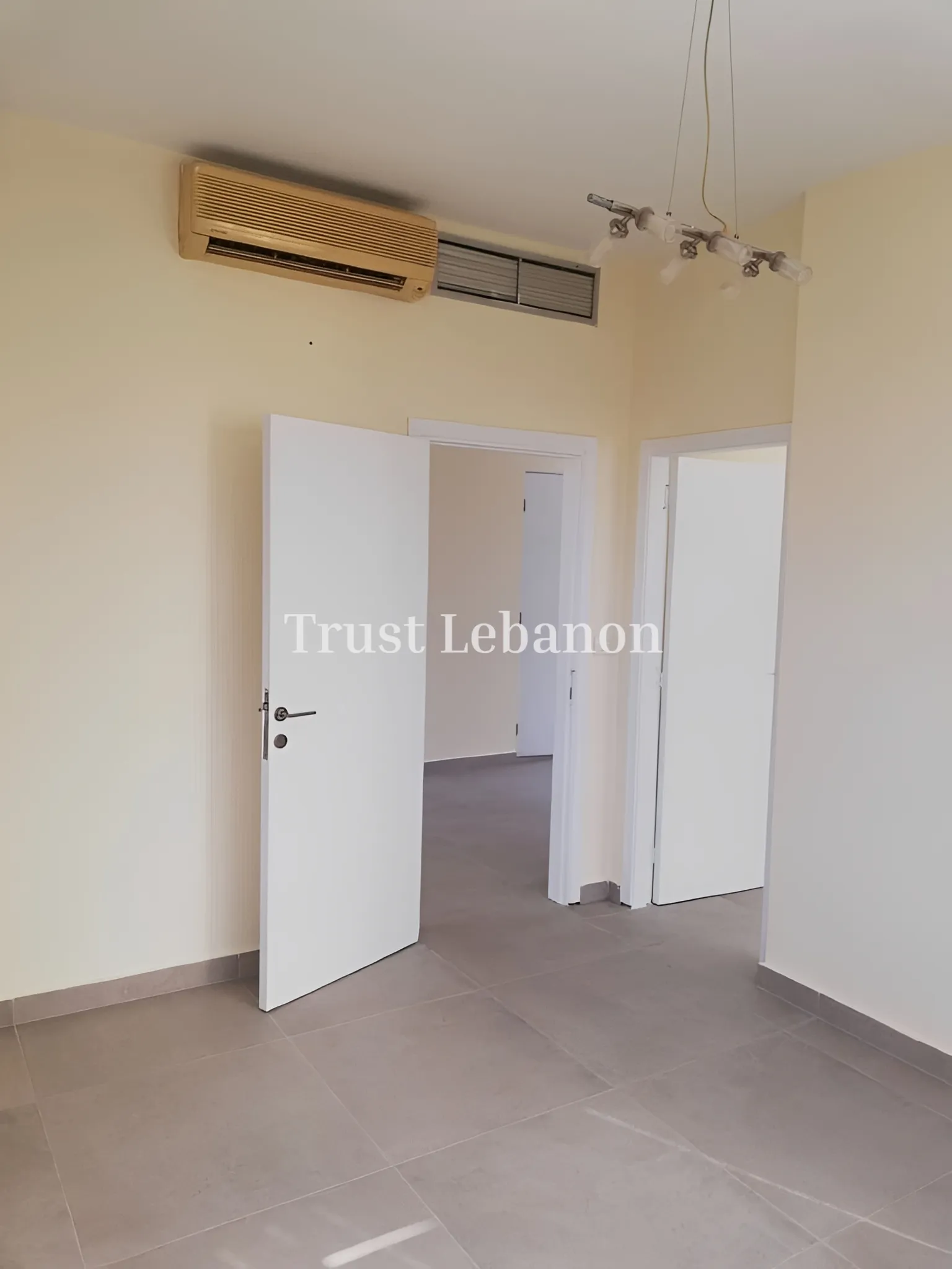 Apartment for rent in Mkalles, Lebanon