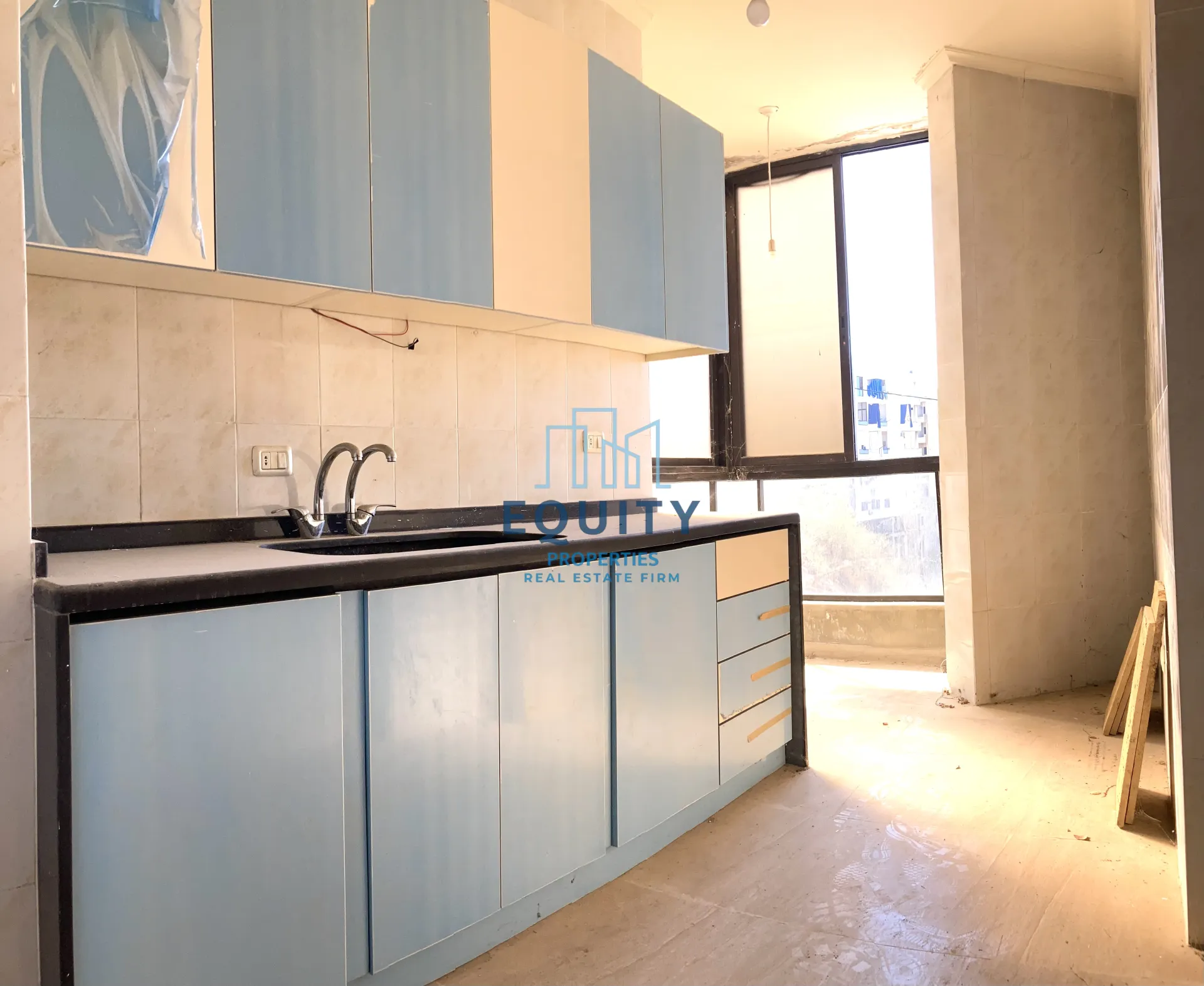 Apartment for Sale in Bouar - 2 bed, 2 bath