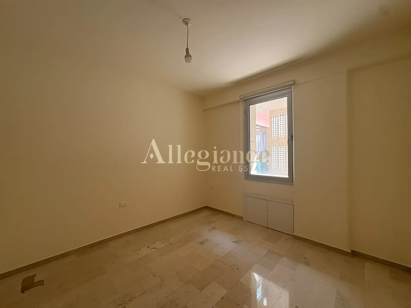 Apartment for sale in Ras El Nabaa