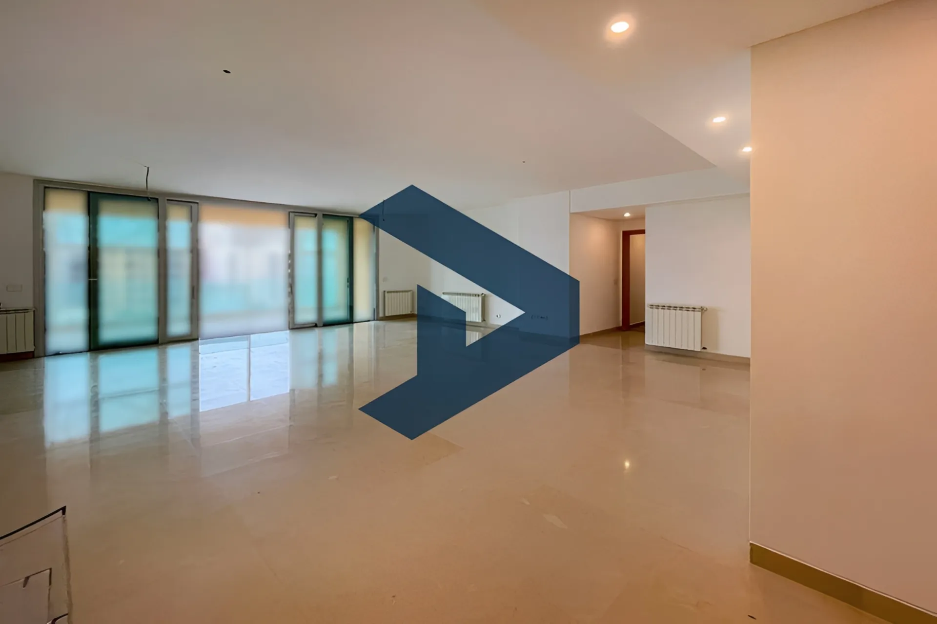 Apartment for rent in Downtown, beirut - 2 bed, 4 bath