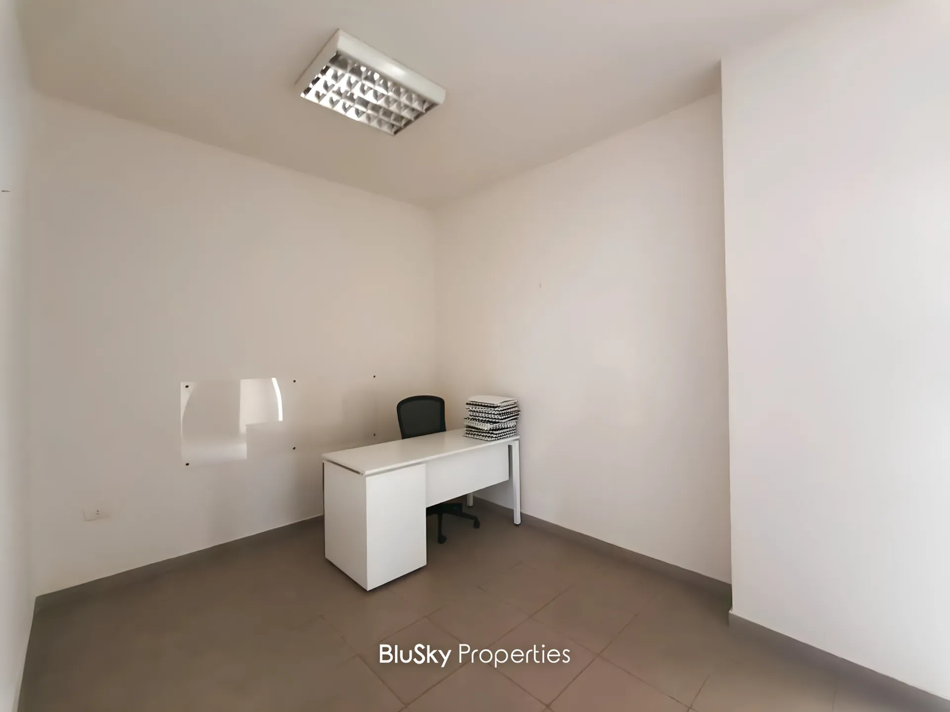 Office for rent in Jounieh, lebanon