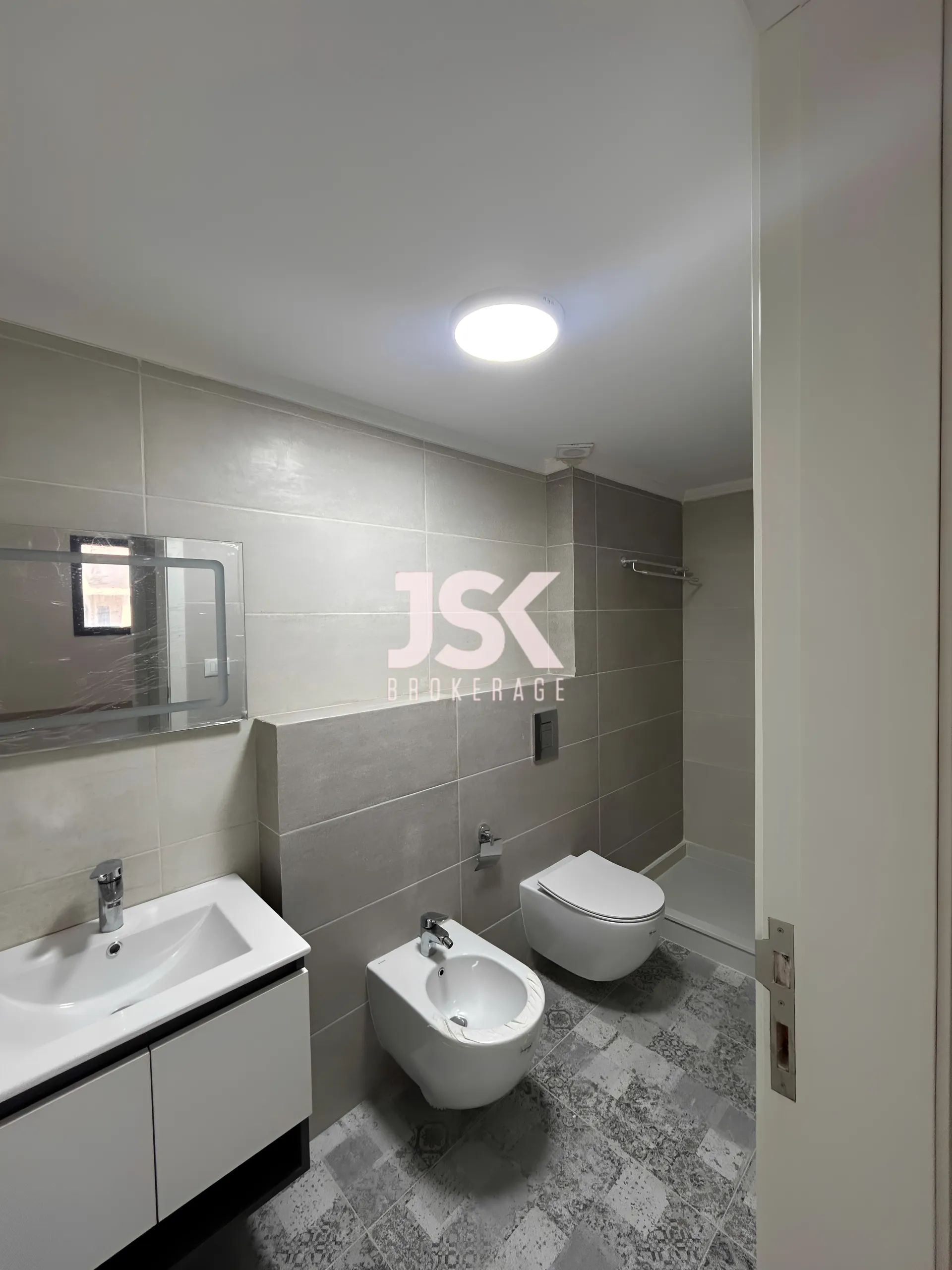 Apartment for Sale in Blat