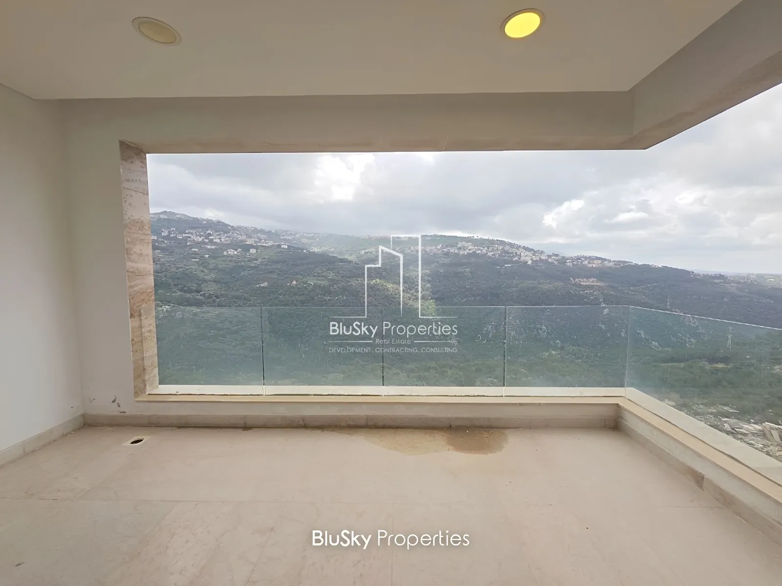 Duplex for Sale in Beit Meri - 4 bed, 5 bath