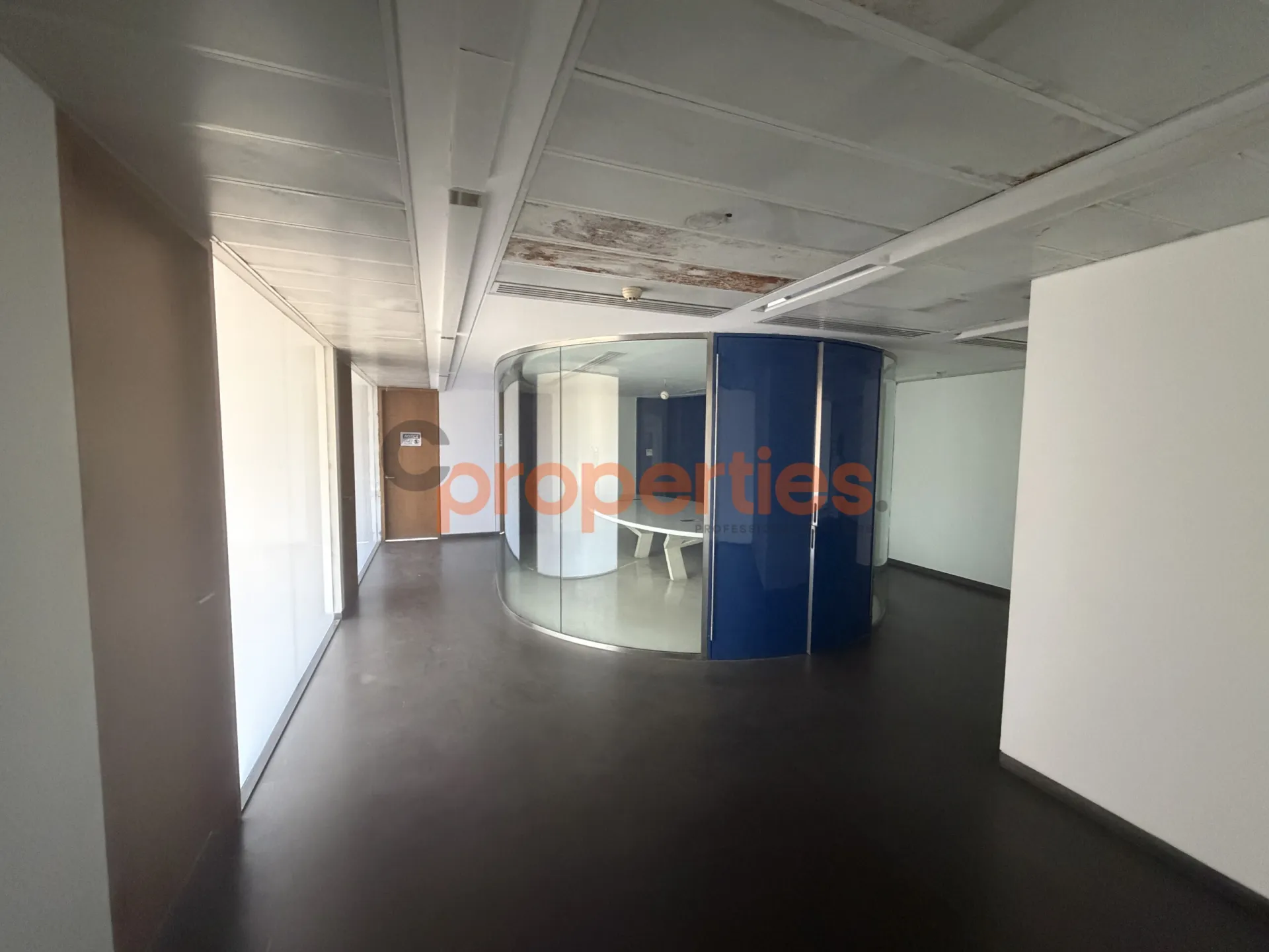 Office for Rent in Saifi Village