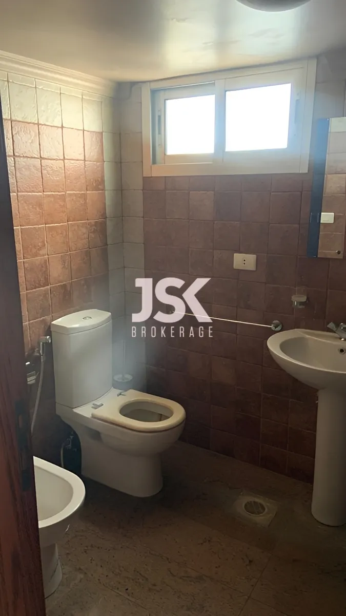 Office for rent in Zalqa, Lebanon