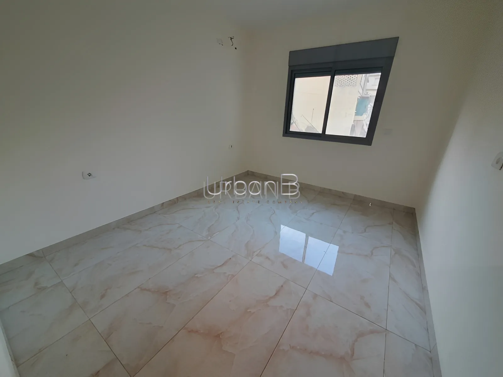 Residential in Ain al mraiseh, beirut, lebanon