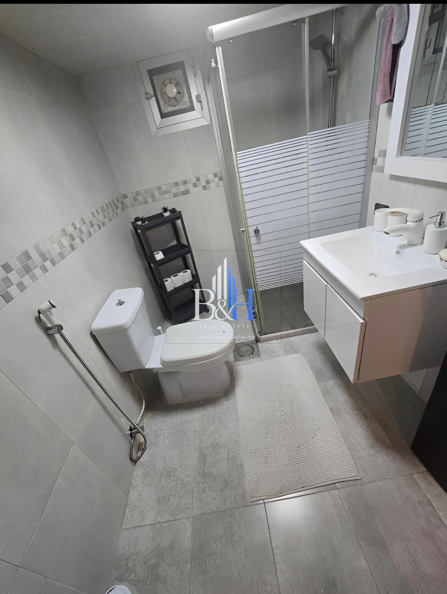 Apartment for sale in Dawhet aramoun, lebanon