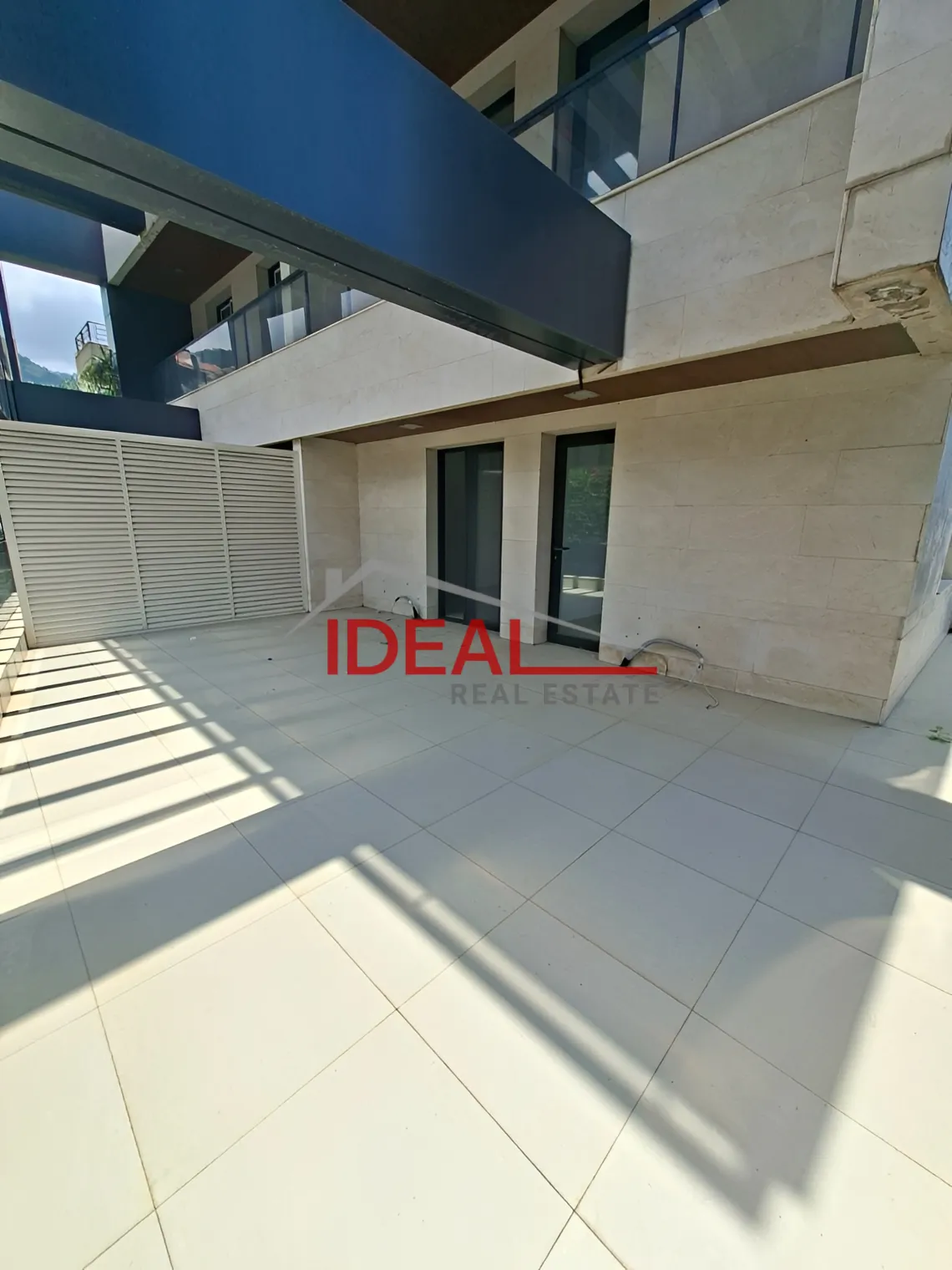 Office for rent in Kfar Hbab, Lebanon