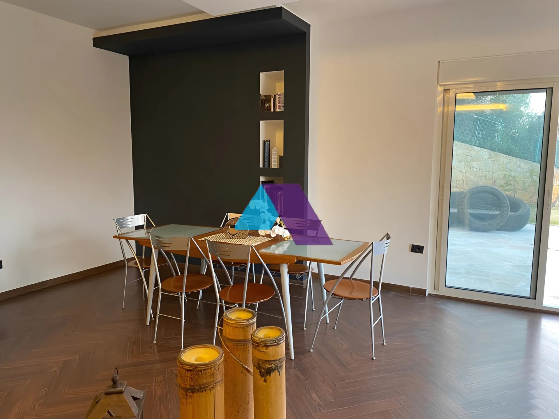 Apartment for Sale in Wadi El Chahrour El Suflah - 5 bed, 4 bath