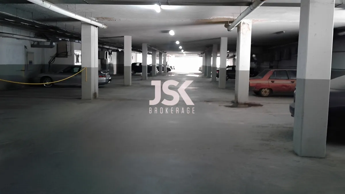 Office for Sale in Bsalim