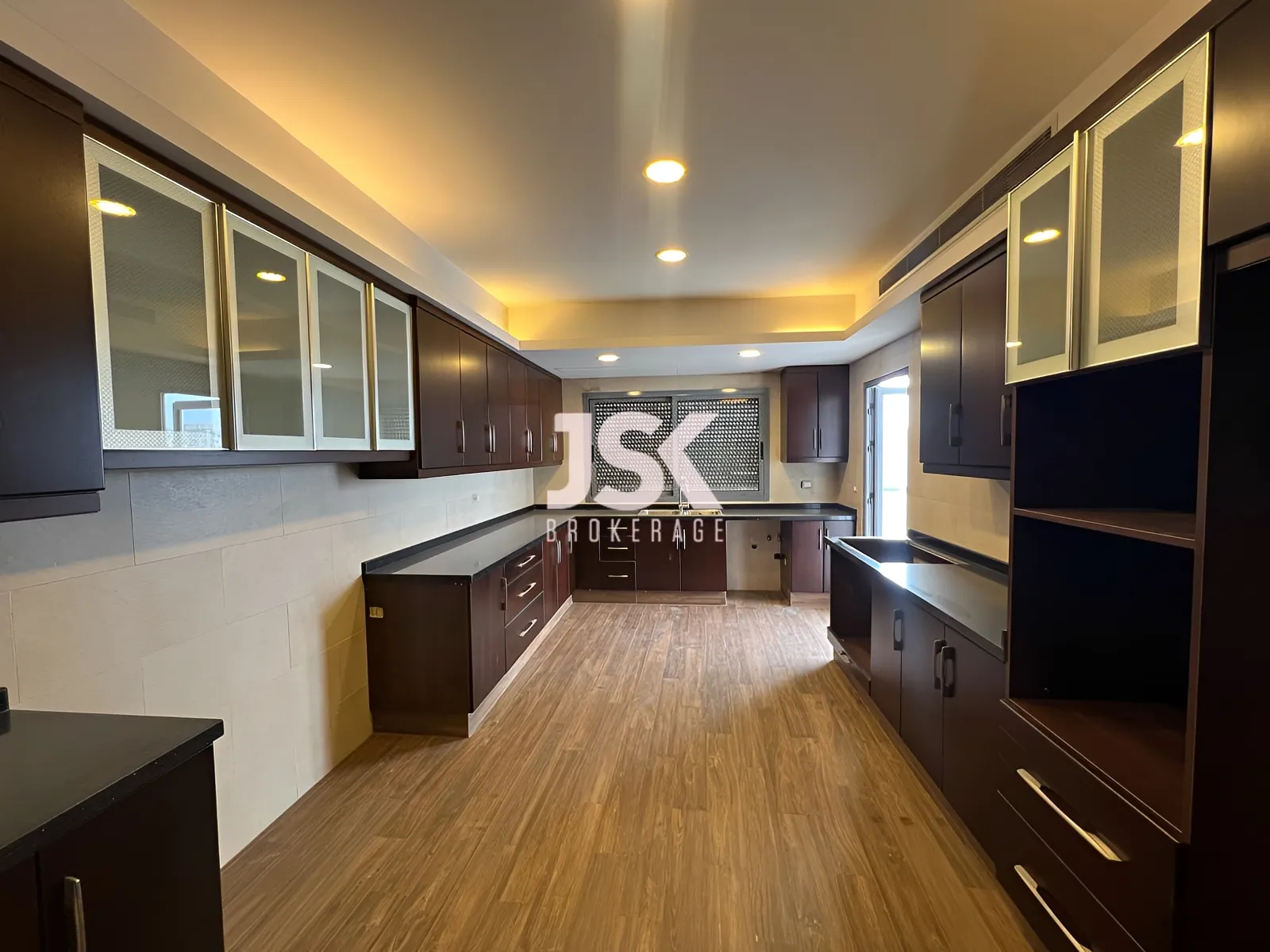 Apartment for Sale in Horch Tabet