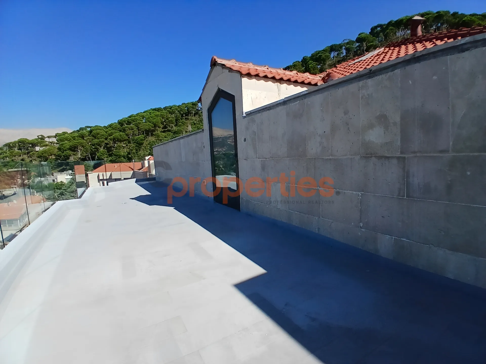 Apartment for Sale in Khenchara & Jouar