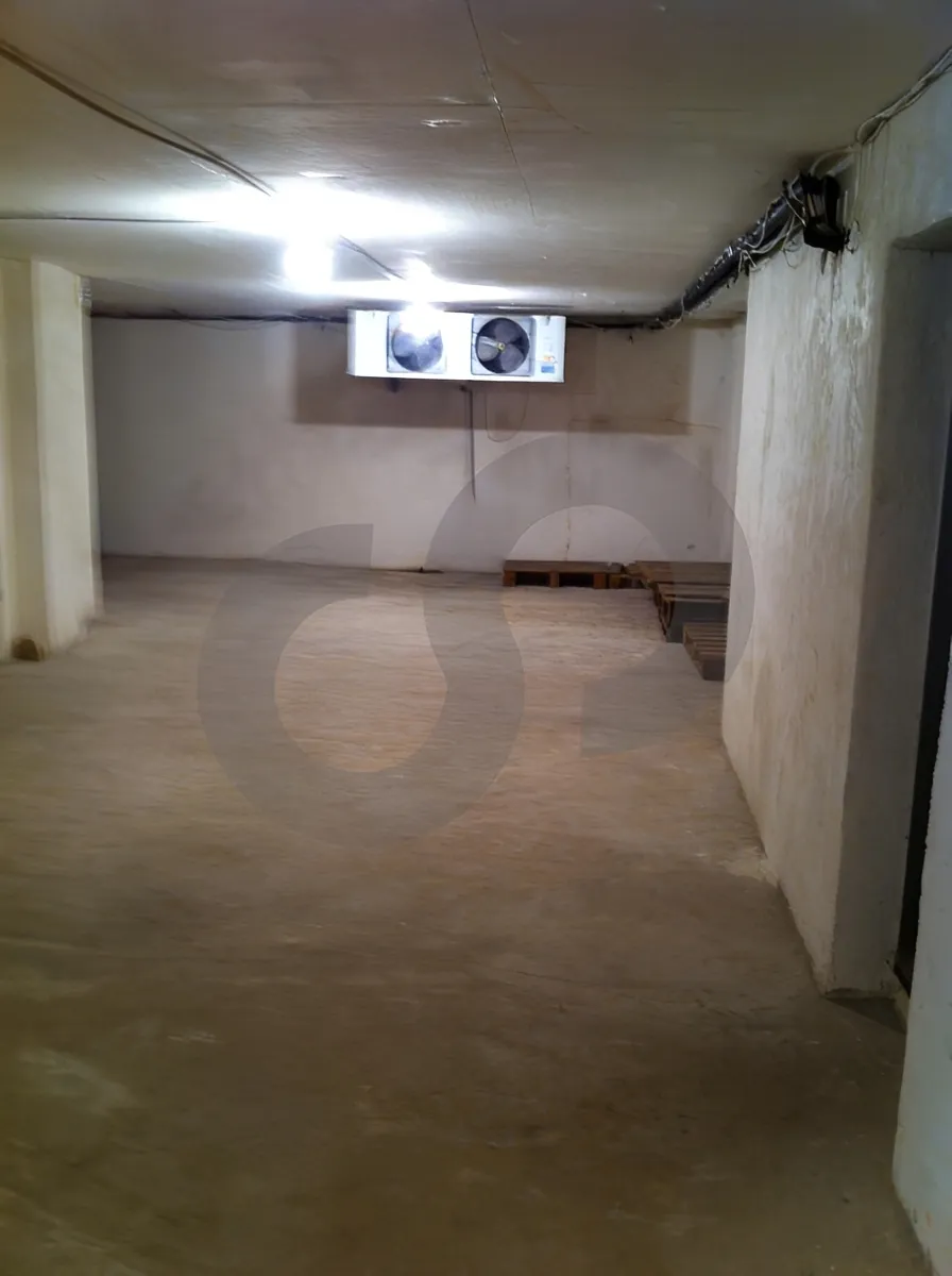 Warehouse for sale in Ramlet El Baida
