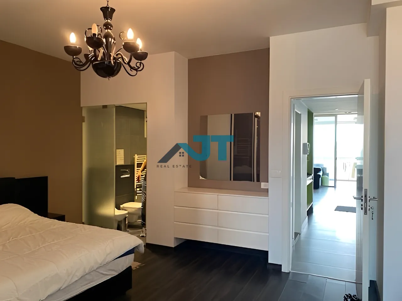 Apartment for rent in Achrafieh