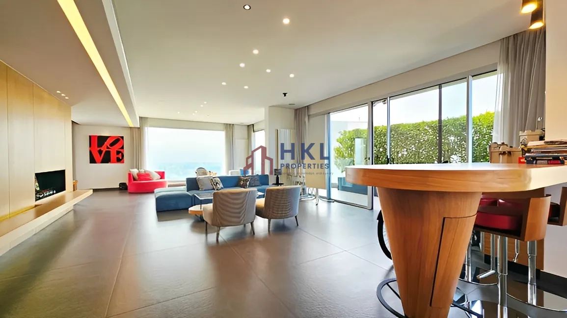 Apartment for Sale in Achrafieh, Beirut, Lebanon - 3 bed, 5 bath
