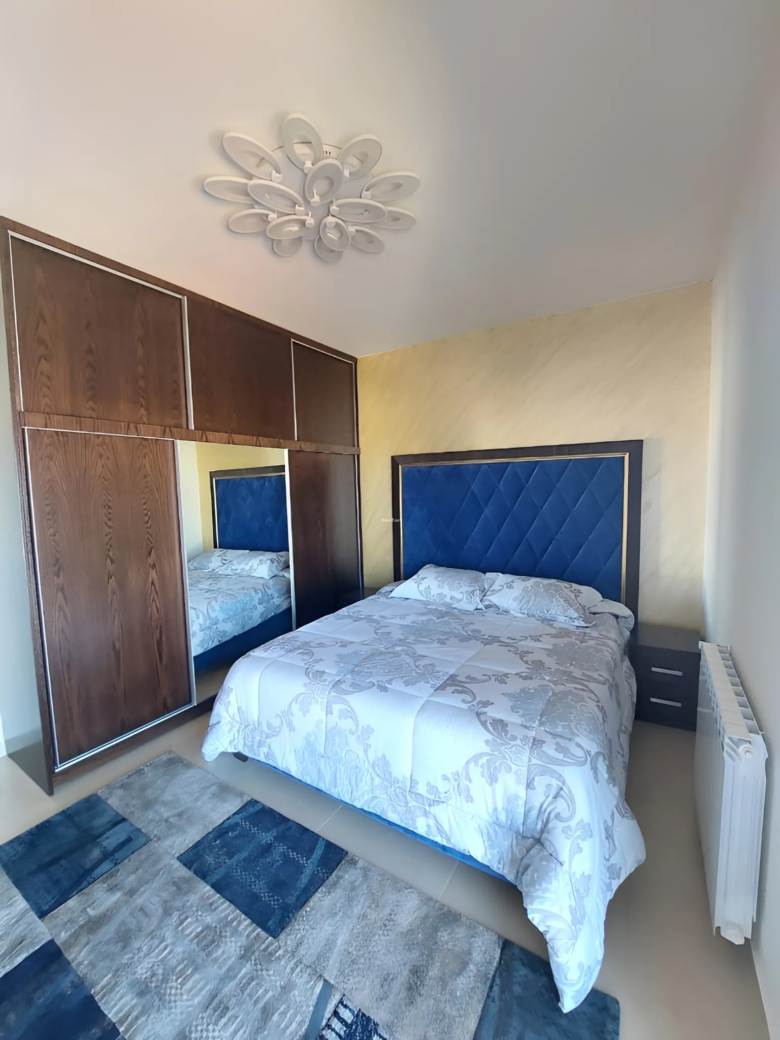 Apartment for rent in Aamchit