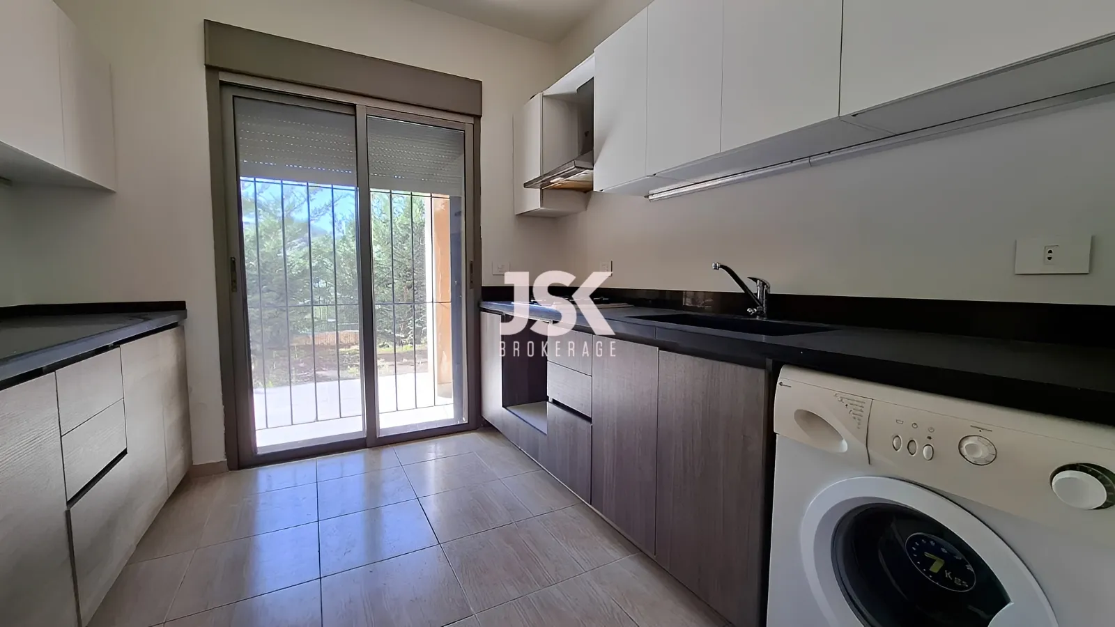 Apartment for Sale in Blat