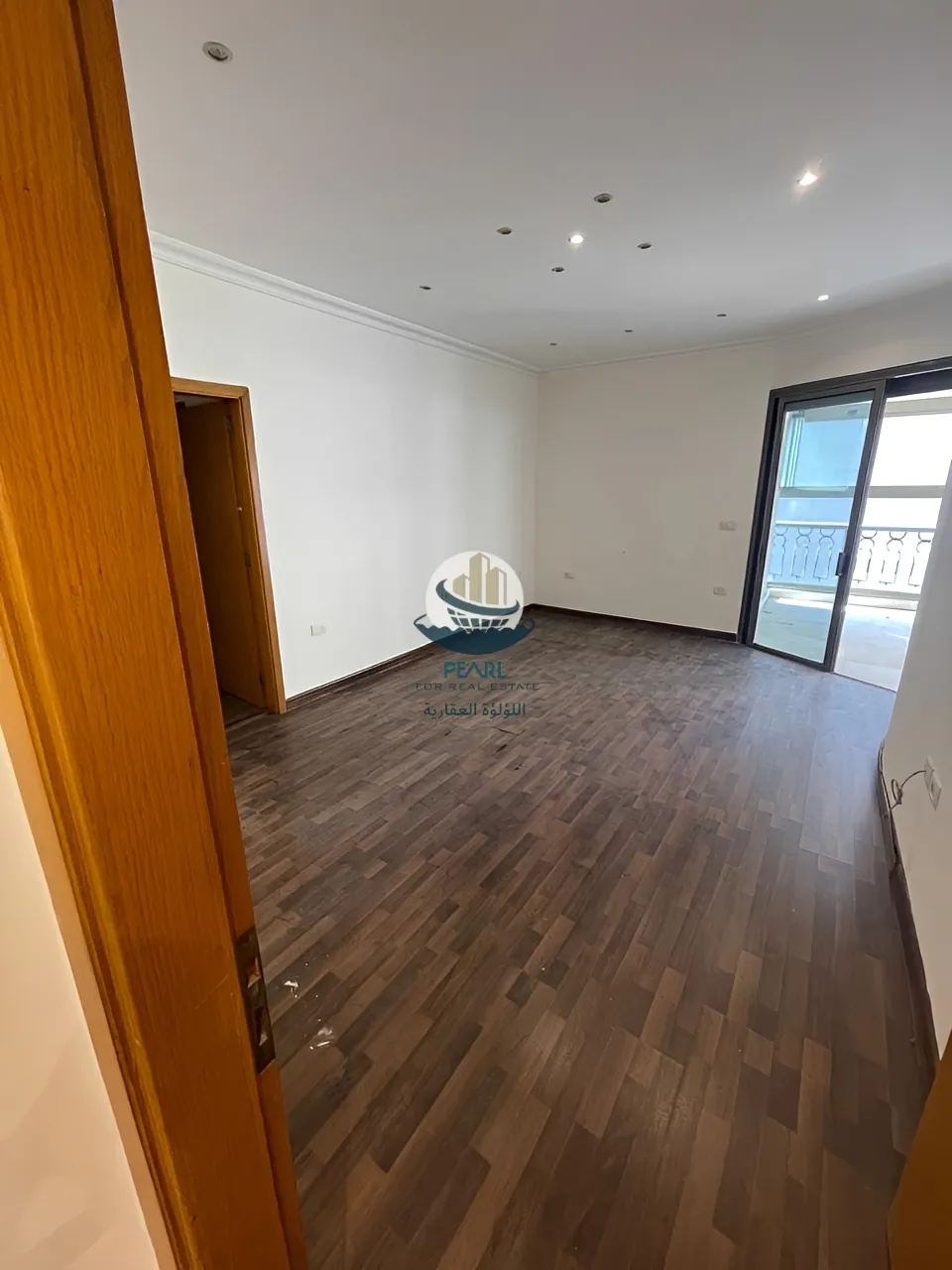 Apartment for sale in Ramleh al bayda, beirut, lebanon