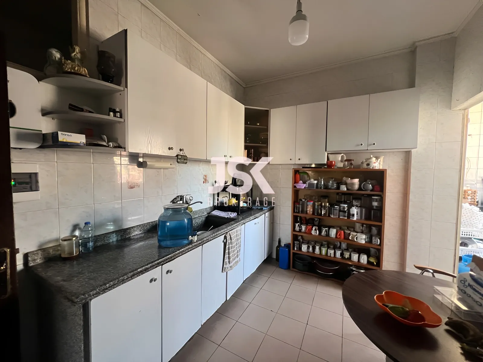 Apartment for Sale in Ain El Remmaneh