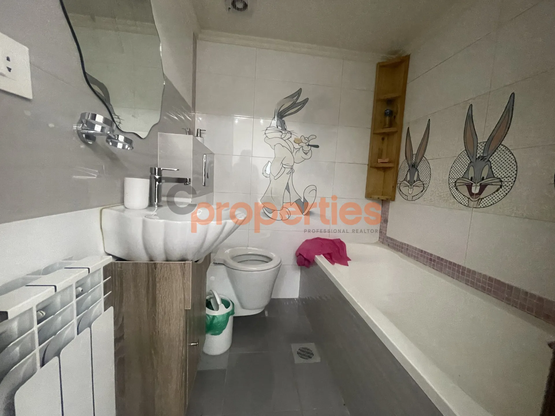 Apartment for Rent in Ajaltoun