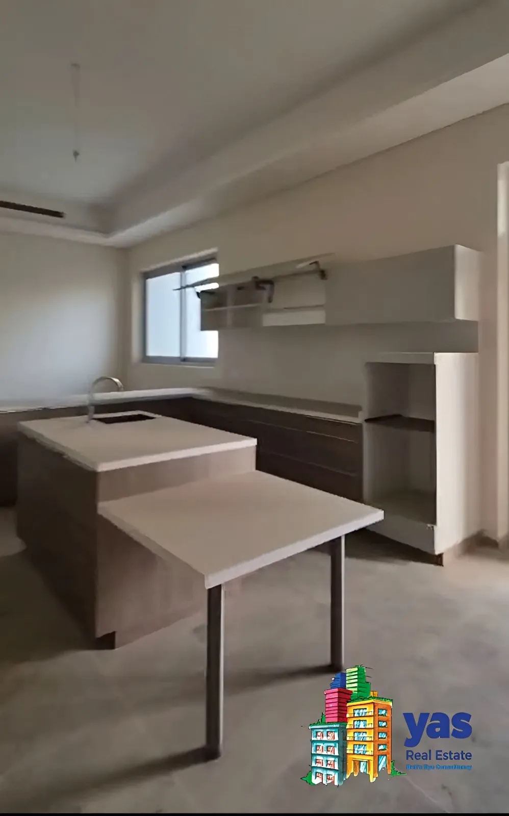 Apartment for Sale in Ain Al Mraiseh - 4 bed, 6 bath