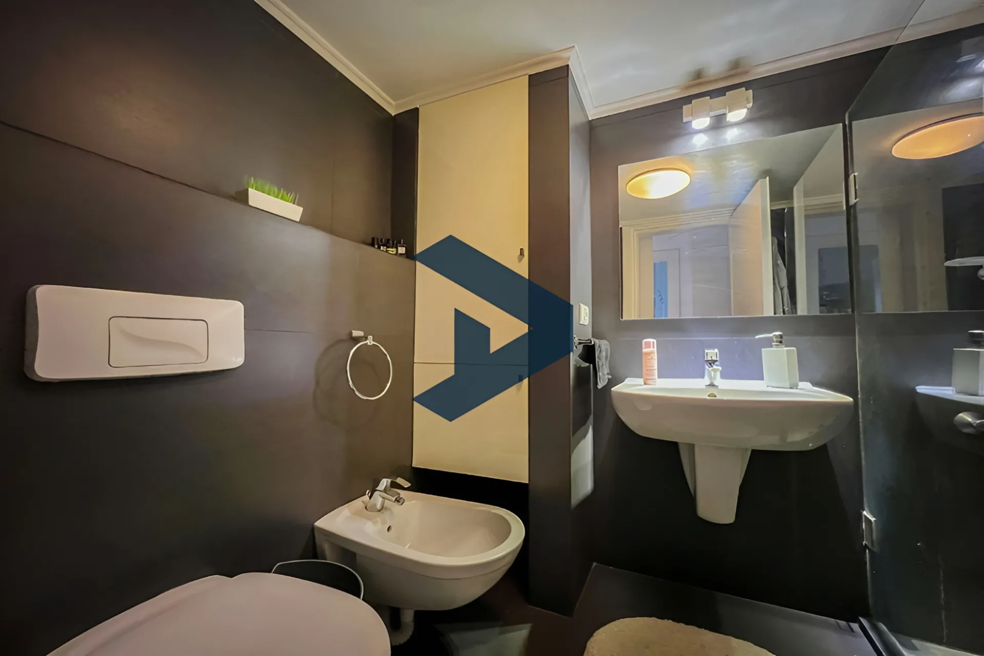 Apartment for rent in Achrafieh, Beirut, Lebanon